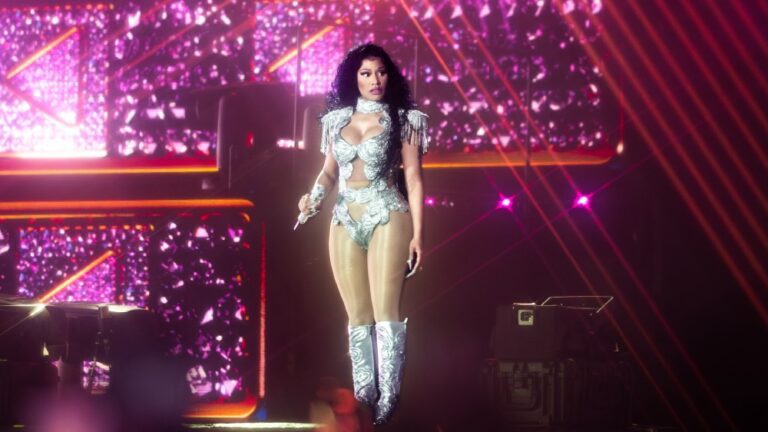Nicki Minaj Sings Album Full Of Hits