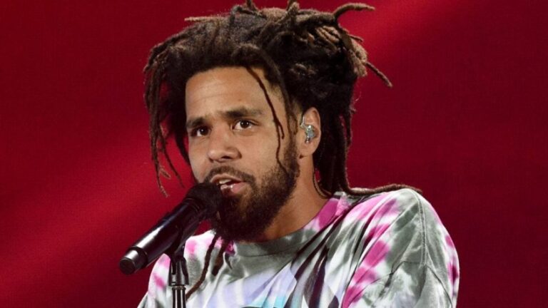 HipHopDX