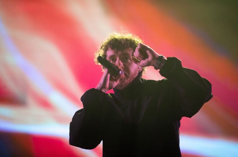 Day 2 canceled due to bad weather Day 2 Canceled Due To Bad Weather