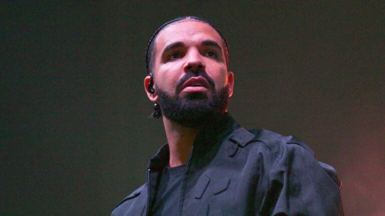 HipHopDX