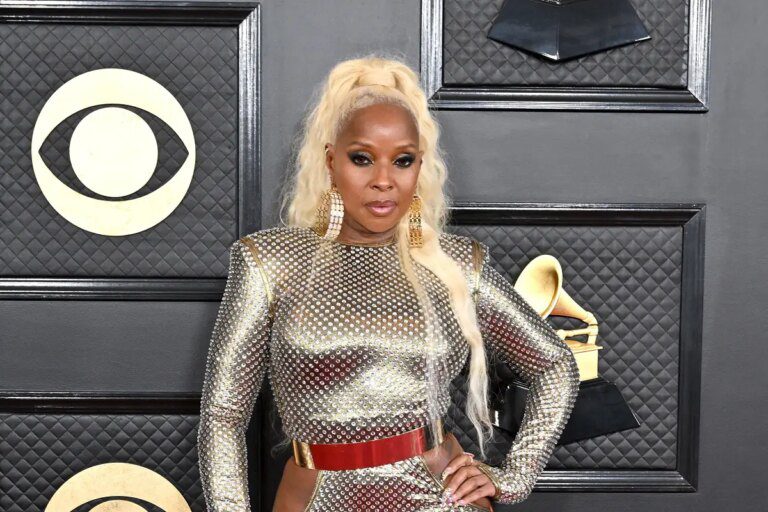 Mary J. Blige Boots Sold Out Quickly Despite Fans Buzzing