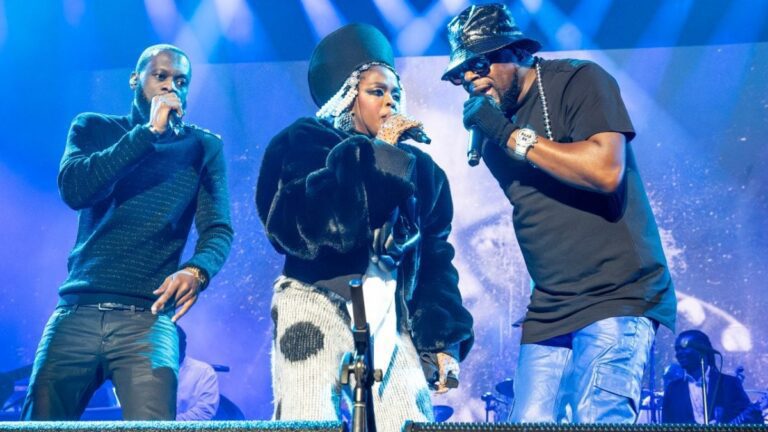 HipHopDX