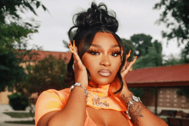 Erica Banks Invites Sza To Collaborate