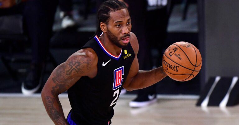 Los Angeles Clippers v Phoenix Suns - Game Two