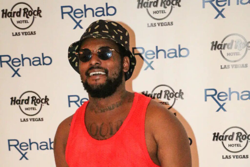 Buffalo Rapper ScHoolboy Q ruins Buffalo rapper’s ‘awkward’ music – HipHopVR