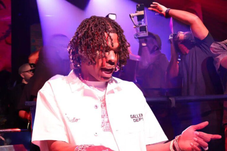 Lil Baby's Photo Sends Fans Into A Frenzy