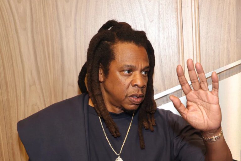 Jay Z Selects Super Bowl Performers, Halftime Show Producers Confirmed