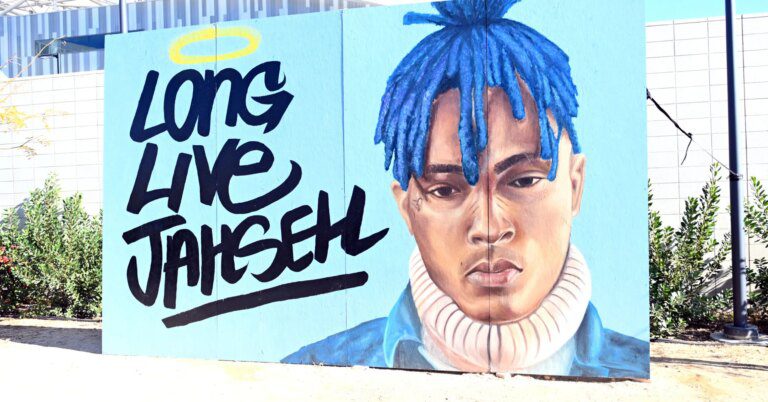 HNHH App on App Store