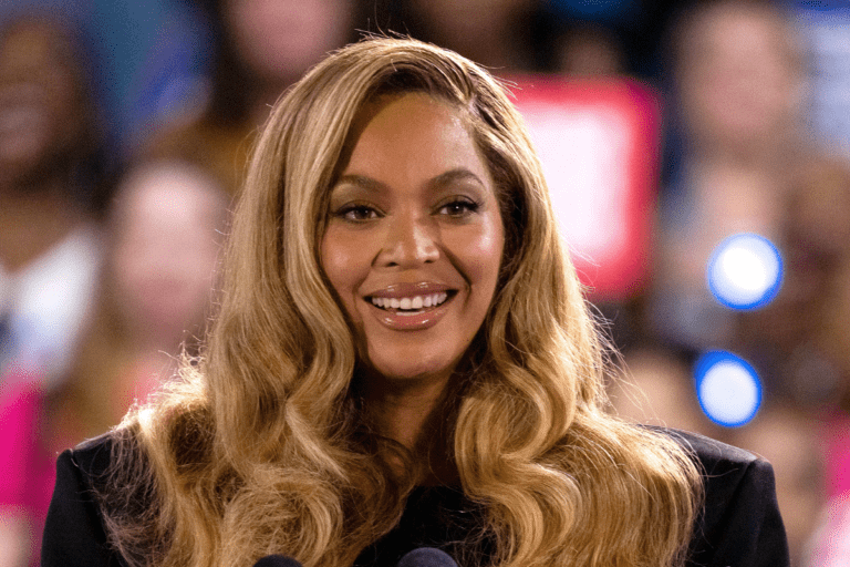 Beyoncé To Perform On Netflix's Nfl Christmas Game Day