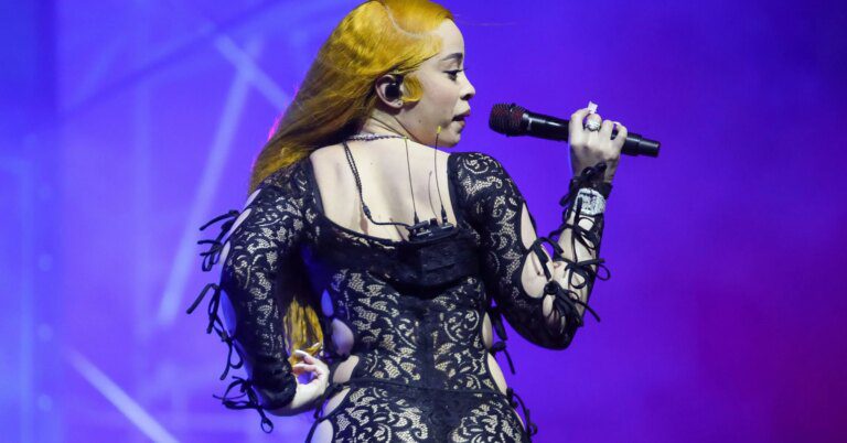 Ice Spice Lures Fans With Thirst Traps During Dubai Holiday