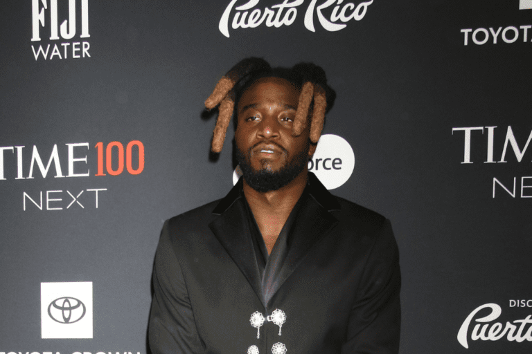 Social media users slam ‘racist’ CMAs, Shaboozey reacts to awards shadow Social Media Users Slam 'racist' Cmas, Shaboozey Reacts To Awards