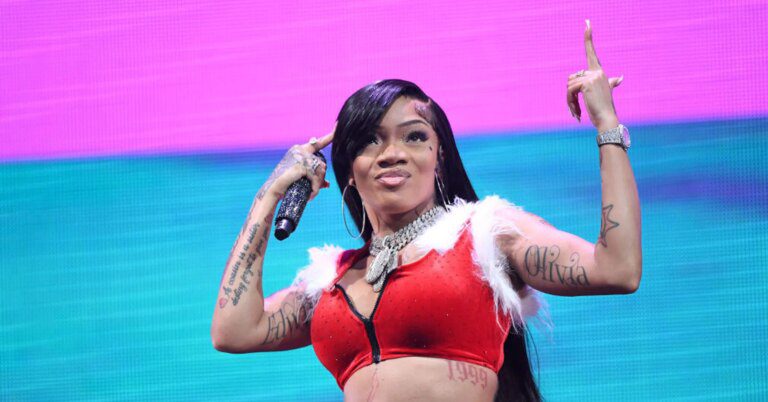 Glorilla Donates $25,000 To Her High School To Spread Holiday