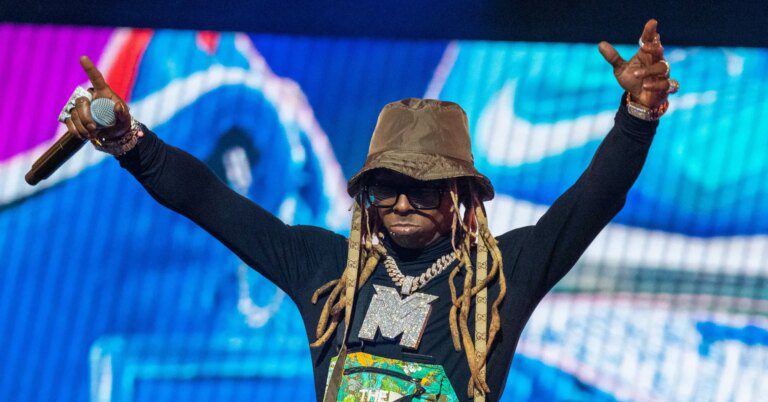 Lil Wayne Breaks Silence on Kendrick Lamar’s ‘Wacced Out Mural’ Reference Lil Wayne Breaks Silence On Kendrick Lamar's 'wacced Out Mural'