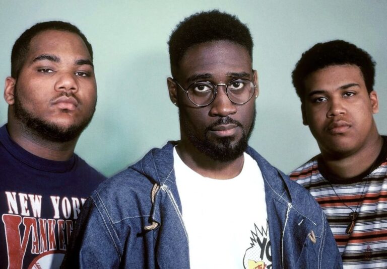 De La Soul Announces 20th Anniversary of ‘The Grind Date’ Album; Shares Unreleased Song ‘Bigger’ De La Soul Announces 20th Anniversary Of ‘the Grind Date’