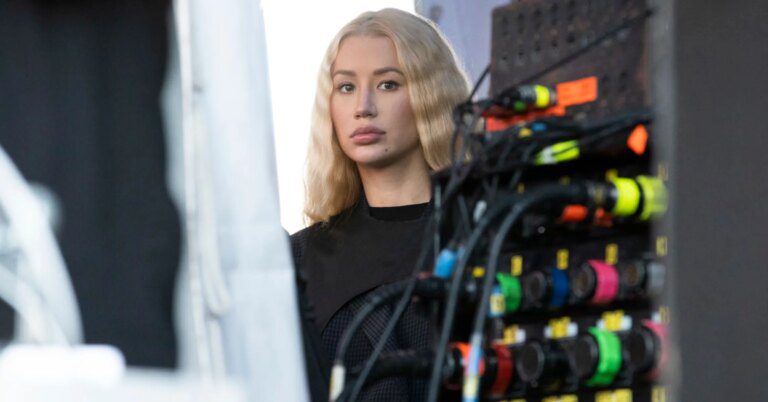 Iggy Azalea Claims She 'didn't Know Or Care' About Playboi