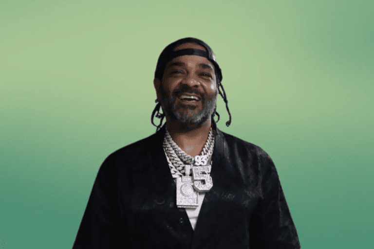 Jim Jones (jim Jones) Hugs Awake While Traveling In Japan