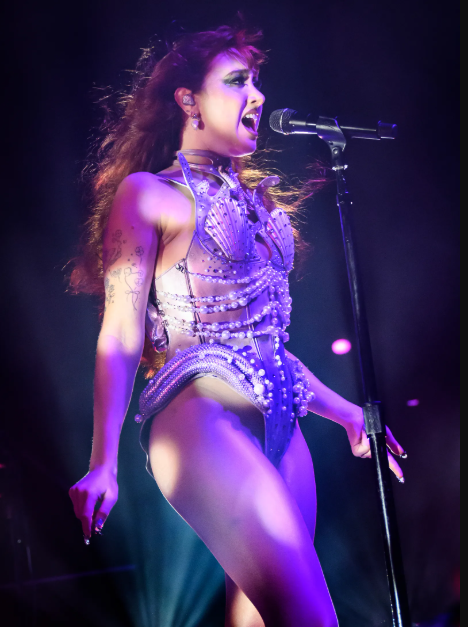 Chappell Roan wins best new artist at the Grammys, delivers speech about musicians’ livable wage Roan Chapel