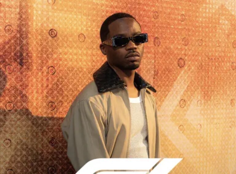 Listen to Roddy Ricch’s new song “Underdog” Listen to roddy ricch's new song "underdog"