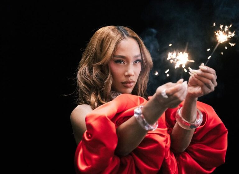 Bia announces its first album "bianca" and its release date