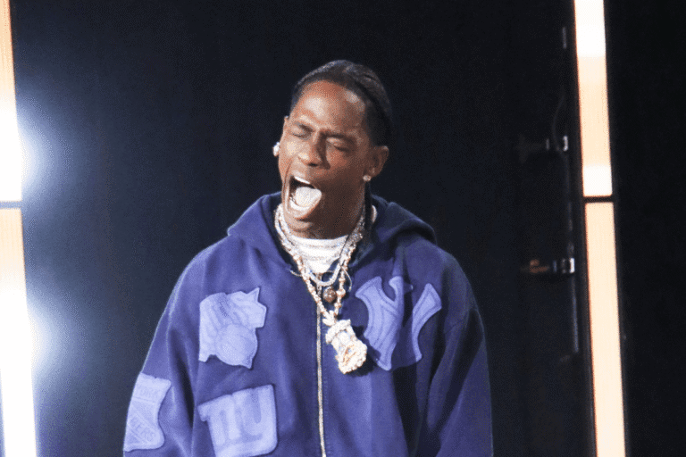 Travis Scott rewrites history with jaw-dropping Derry crowd Travis scott rewrites history with jaw dropping derry crowd