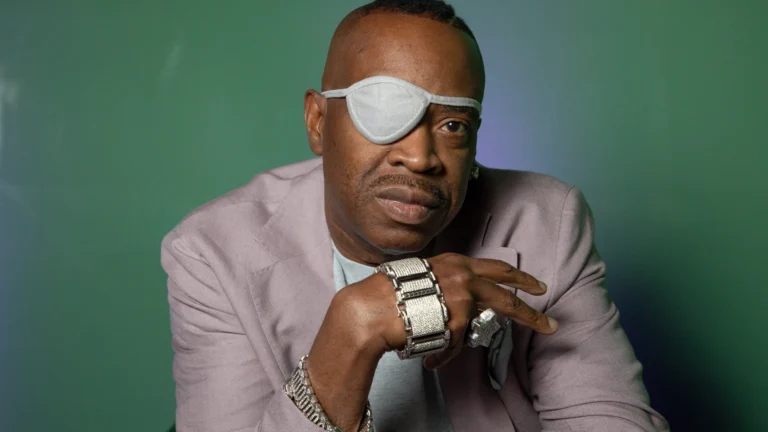 684d023f2eb6e6.44714772