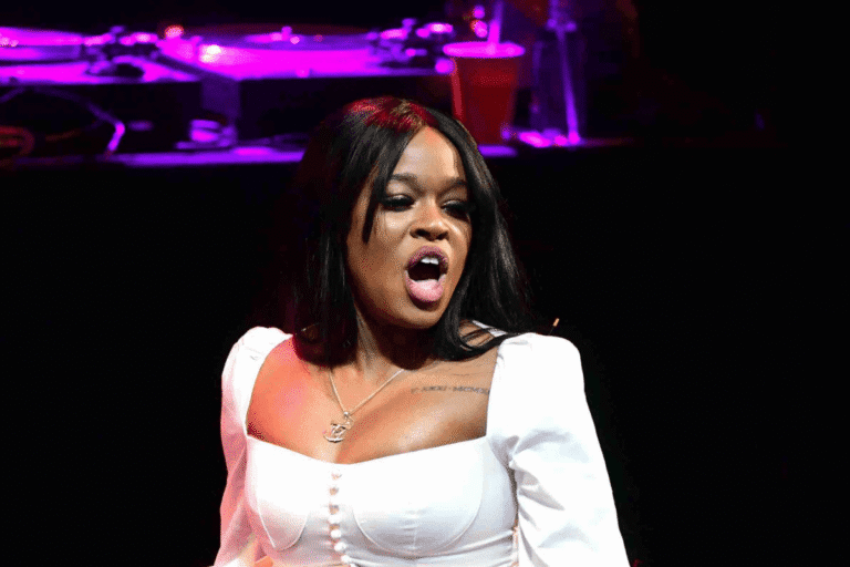 Azealia Banks says 'gay Muslims' plotted to ruin her career