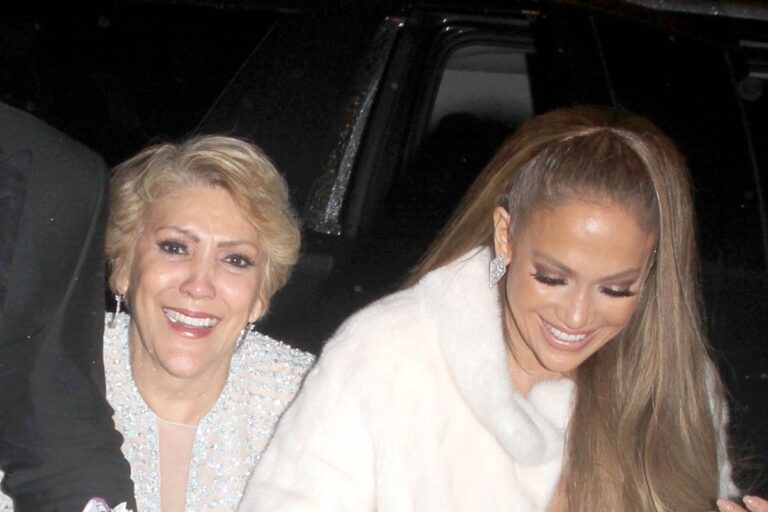 Jennifer Lopez’s Mom Turns 80, Sexy Has No Expiration Date Jennifer Lopez's Mom Turns 80, Sexy Has No Expiration Date
