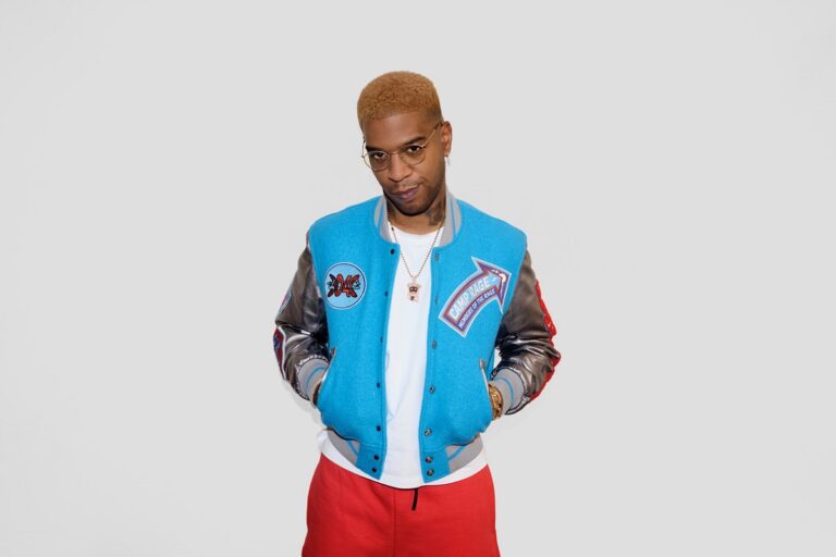 Cady Kid tries out stand up comedy and hip hop Now watching