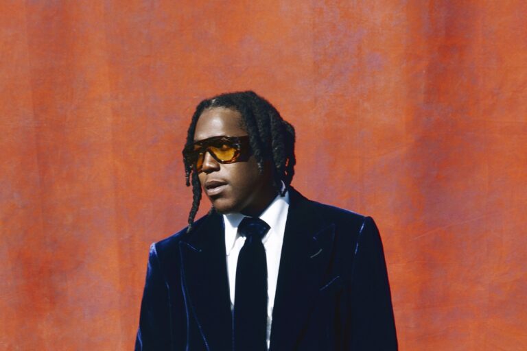 Don Toliver shocks everyone with Montana ice debut Don Toliver shocks everyone with Montana ice debut