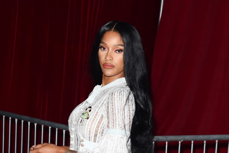 Joseline Hernandez files human trafficking charges with FBI over feud