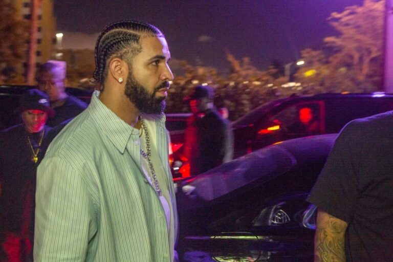 Toronto Mayor Olivia Chow praises Drake as city’s pride during album launch Toronto Mayor Olivia Chow praises Drake as city's pride during