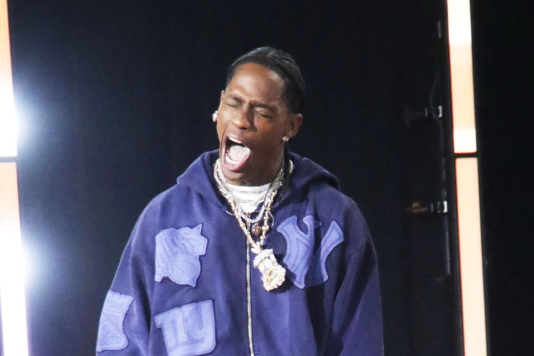 Travis Scott booed after arriving late to concert in Istanbul
