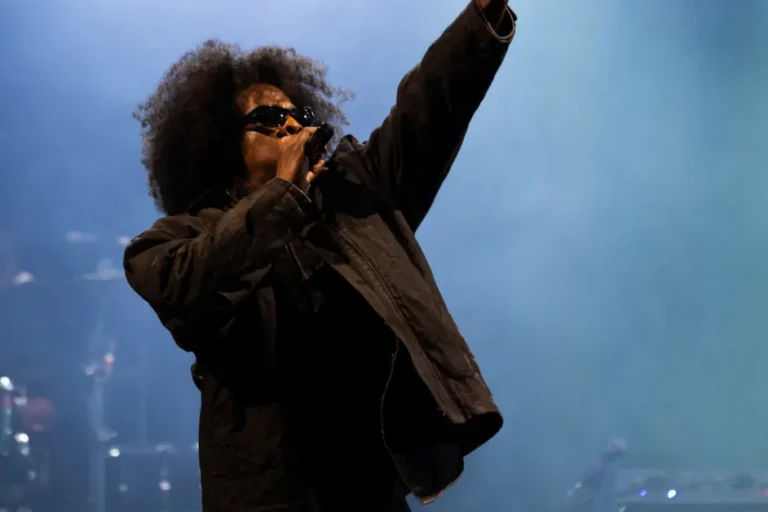 Jay-Z Declares War: Drops “Nuclear” Drake Diss Live at Roots Picnic 2026 Jay z roots picnic 2026 billboard