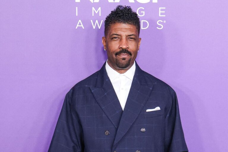 Deon Cole says Jay Z security kicked him out of picnic